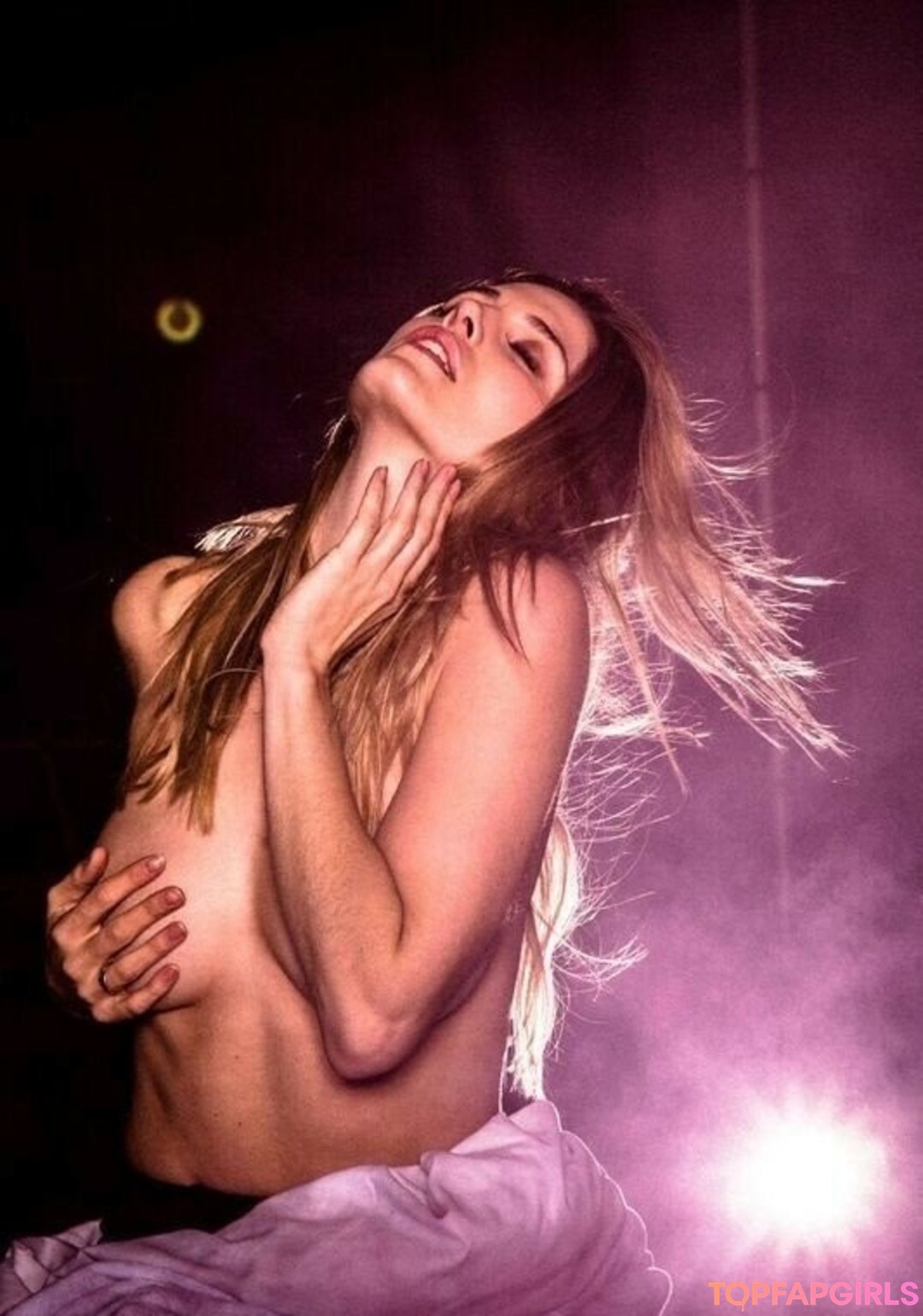 Foto desnuda filtrada de OnlyFans de Ashley Louise James #15 Foto desnuda filtrada de OnlyFans de Ashley Louise James #15