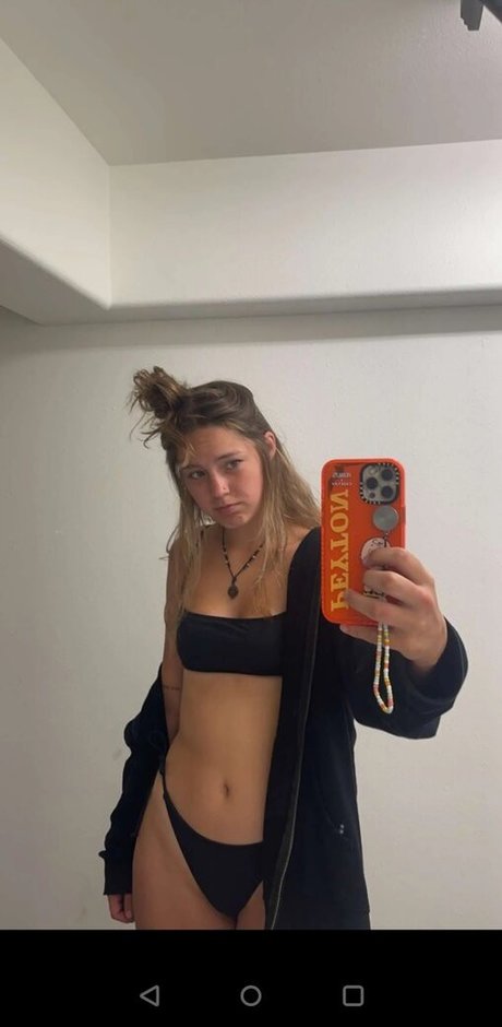 Foto desnuda filtrada de OnlyFans de Peyton Coffee