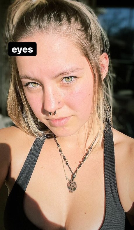 Foto desnuda filtrada de OnlyFans de Peyton Coffee