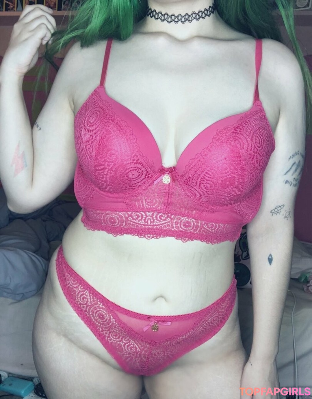 Foto desnuda filtrada de OnlyFans de Pixxxiebelle #123 Foto desnuda filtrada de OnlyFans de Pixxxiebelle #123