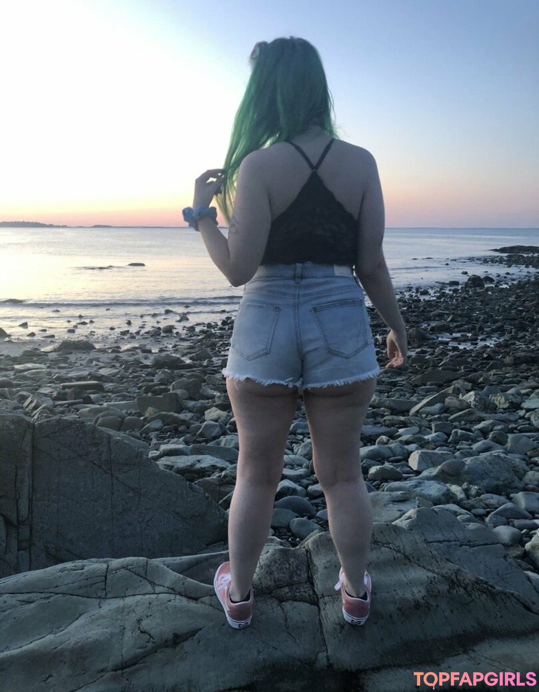 Foto desnuda filtrada de OnlyFans de Pixxxiebelle #37 Foto desnuda filtrada de OnlyFans de Pixxxiebelle #37