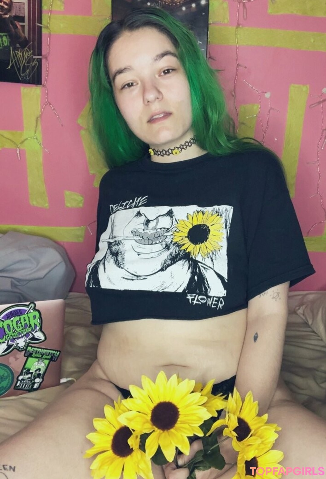 Foto desnuda filtrada de OnlyFans de Pixxxiebelle #483 Foto desnuda filtrada de OnlyFans de Pixxxiebelle #483