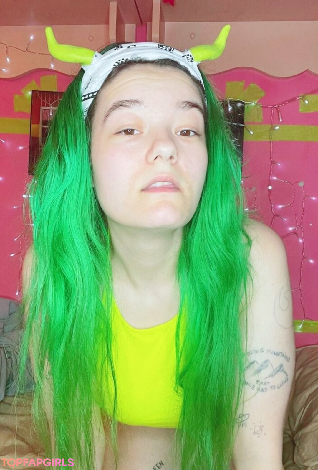 Foto desnuda filtrada de OnlyFans de Pixxxiebelle #485 Foto desnuda filtrada de OnlyFans de Pixxxiebelle #485