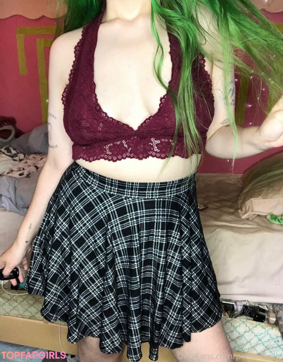 Foto desnuda filtrada de OnlyFans de Pixxxiebelle #89 Foto desnuda filtrada de OnlyFans de Pixxxiebelle #89