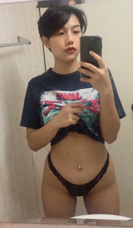 Thaishorthairgirl