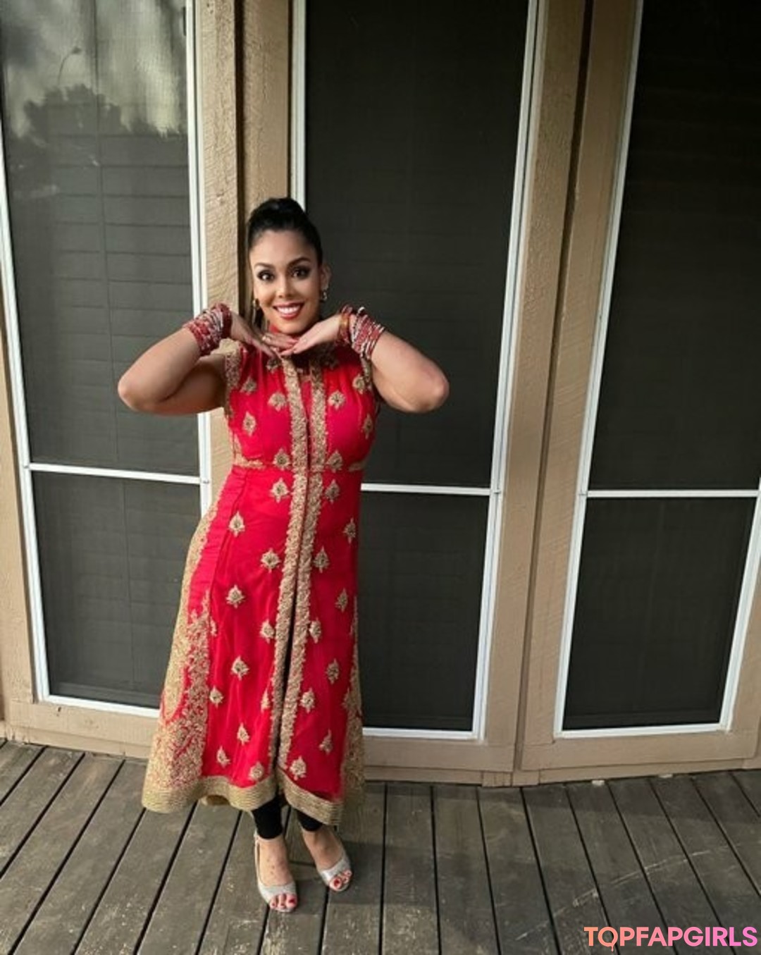 Foto desnuda filtrada de OnlyFans de Nitu Sharma #67 Foto desnuda filtrada de OnlyFans de Nitu Sharma #67