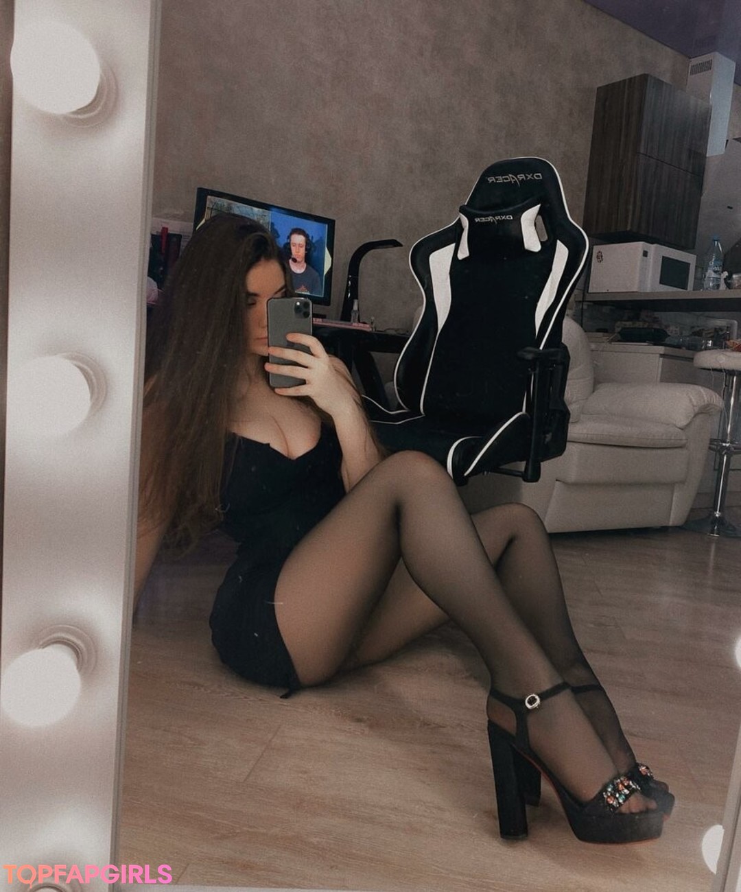 Foto desnuda filtrada de OnlyFans de Katerina999cs #221 Foto desnuda filtrada de OnlyFans de Katerina999cs #221