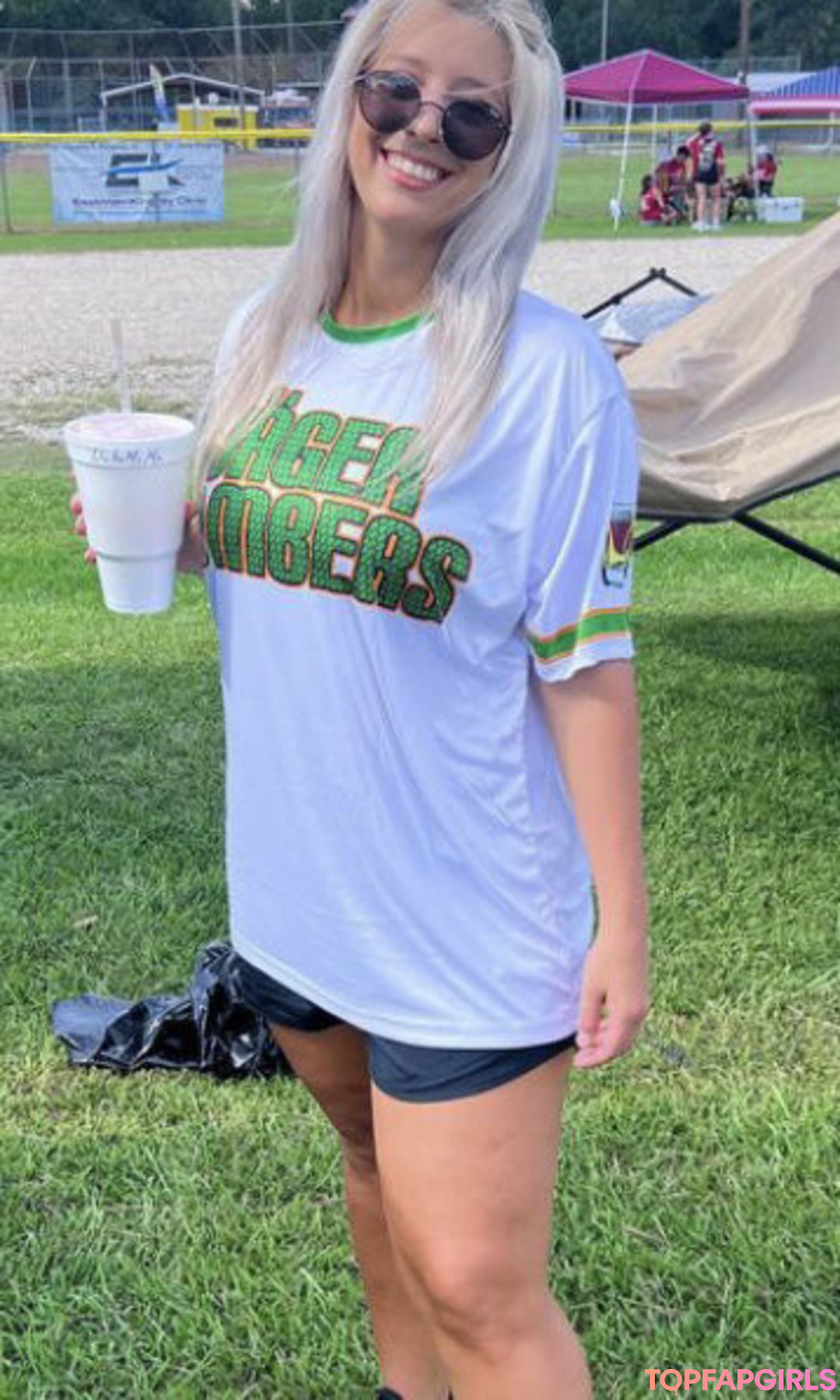 Foto desnuda filtrada de OnlyFans de Hannah Murrell #16 Foto desnuda filtrada de OnlyFans de Hannah Murrell #16