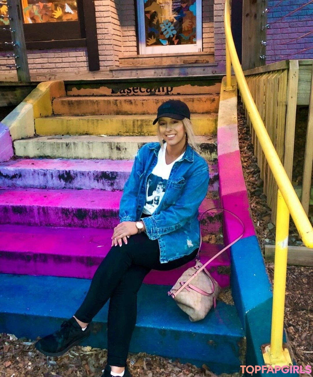 Foto desnuda filtrada de OnlyFans de Hannah Murrell #436 Foto desnuda filtrada de OnlyFans de Hannah Murrell #436