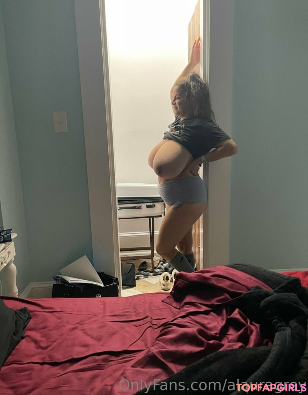 Foto desnuda filtrada de OnlyFans de Alaura Grey #8 Foto desnuda filtrada de OnlyFans de Alaura Grey #8