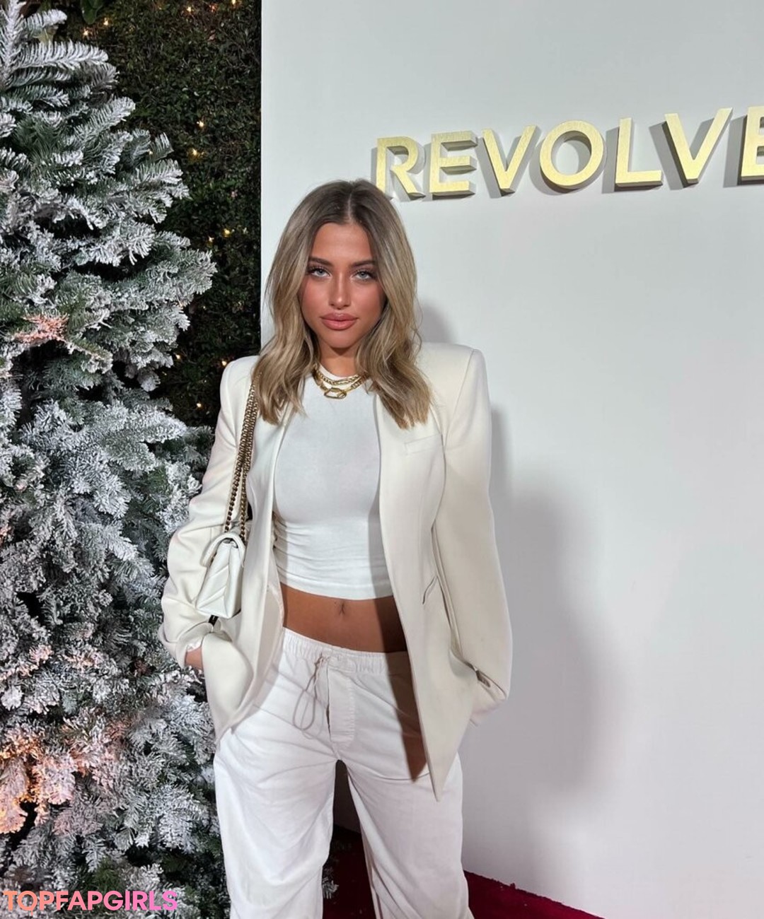 Foto desnuda filtrada de OnlyFans de Elle Danjean #16 Foto desnuda filtrada de OnlyFans de Elle Danjean #16