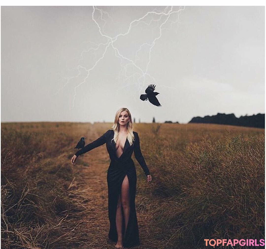 Foto desnuda filtrada de OnlyFans de Hollie Sparrow #266 Foto desnuda filtrada de OnlyFans de Hollie Sparrow #266