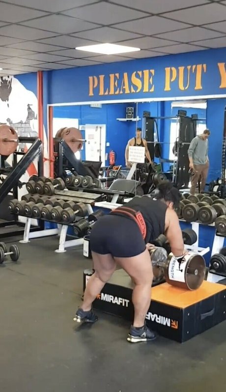 Strongwomen
