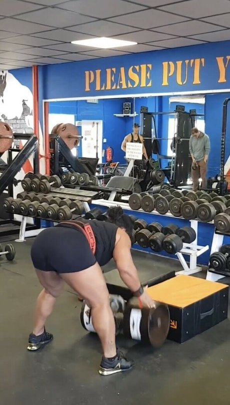 Strongwomen 