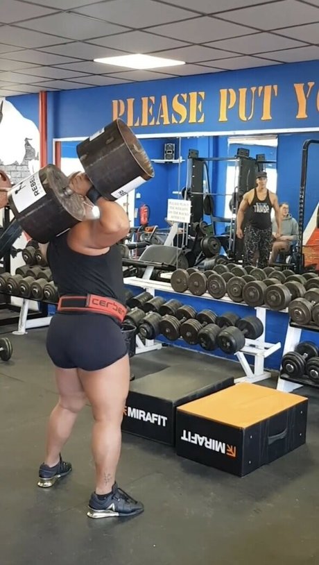 Strongwomen 