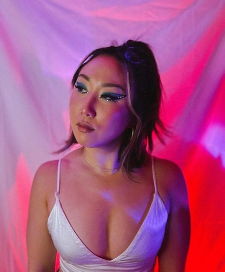 Foto desnuda filtrada de OnlyFans de Thesharonkim