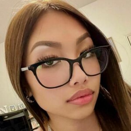 Foto desnuda filtrada de OnlyFans de Ariabackstage