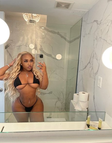 Kirstyteee