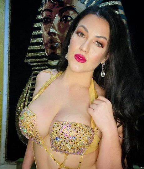Luxie Zahra