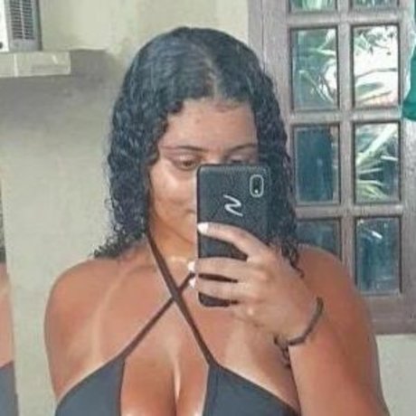 Foto desnuda filtrada de OnlyFans de Milenaaa