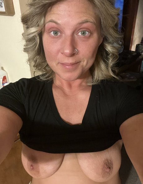 Foto desnuda filtrada de OnlyFans de Meghann Bee