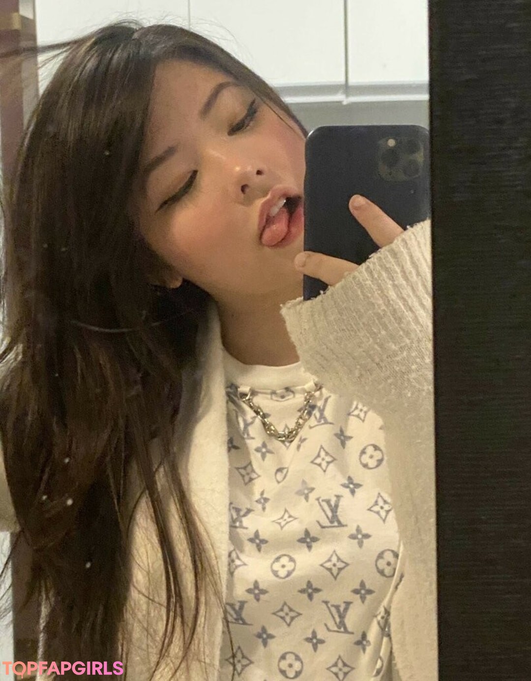 Foto desnuda filtrada de OnlyFans de Julia Nakamura #27 Foto desnuda filtrada de OnlyFans de Julia Nakamura #27