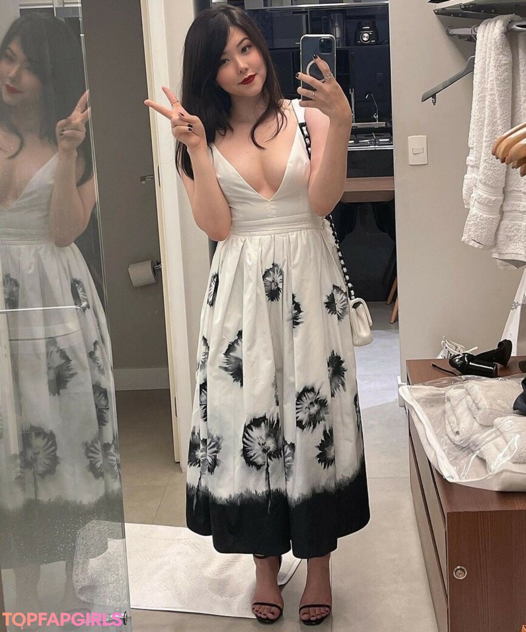 Foto desnuda filtrada de OnlyFans de Julia Nakamura #42 Foto desnuda filtrada de OnlyFans de Julia Nakamura #42