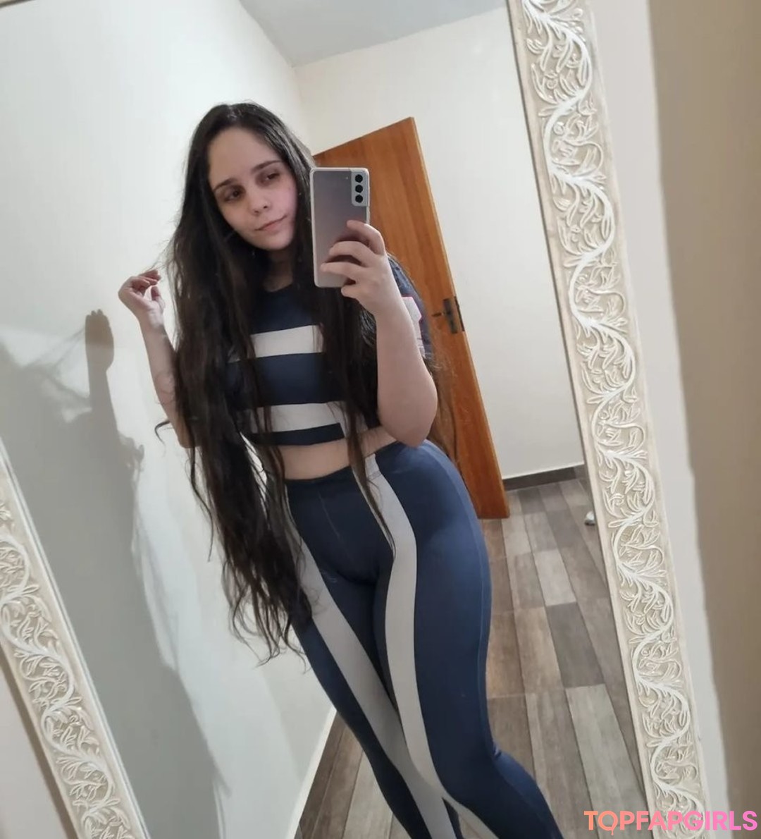 Foto desnuda filtrada de OnlyFans de Laysa Meroto #10 Foto desnuda filtrada de OnlyFans de Laysa Meroto #10