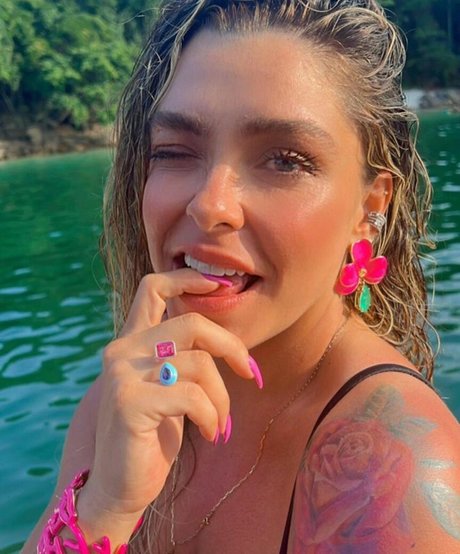 Fabiola Oliveira