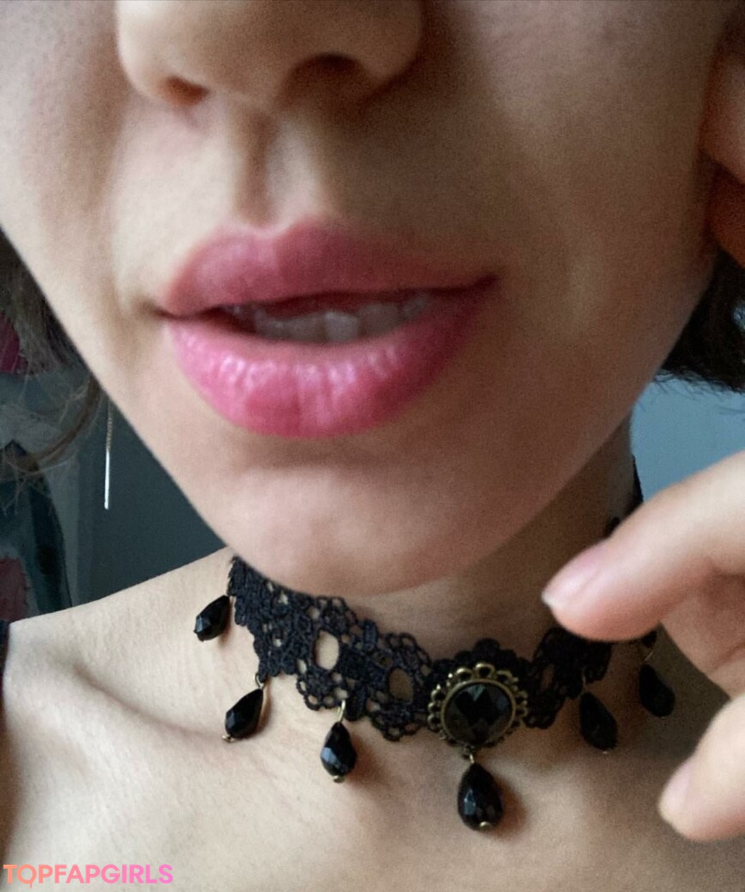 Foto desnuda filtrada de OnlyFans de Adorable Dina #397 Foto desnuda filtrada de OnlyFans de Adorable Dina #397