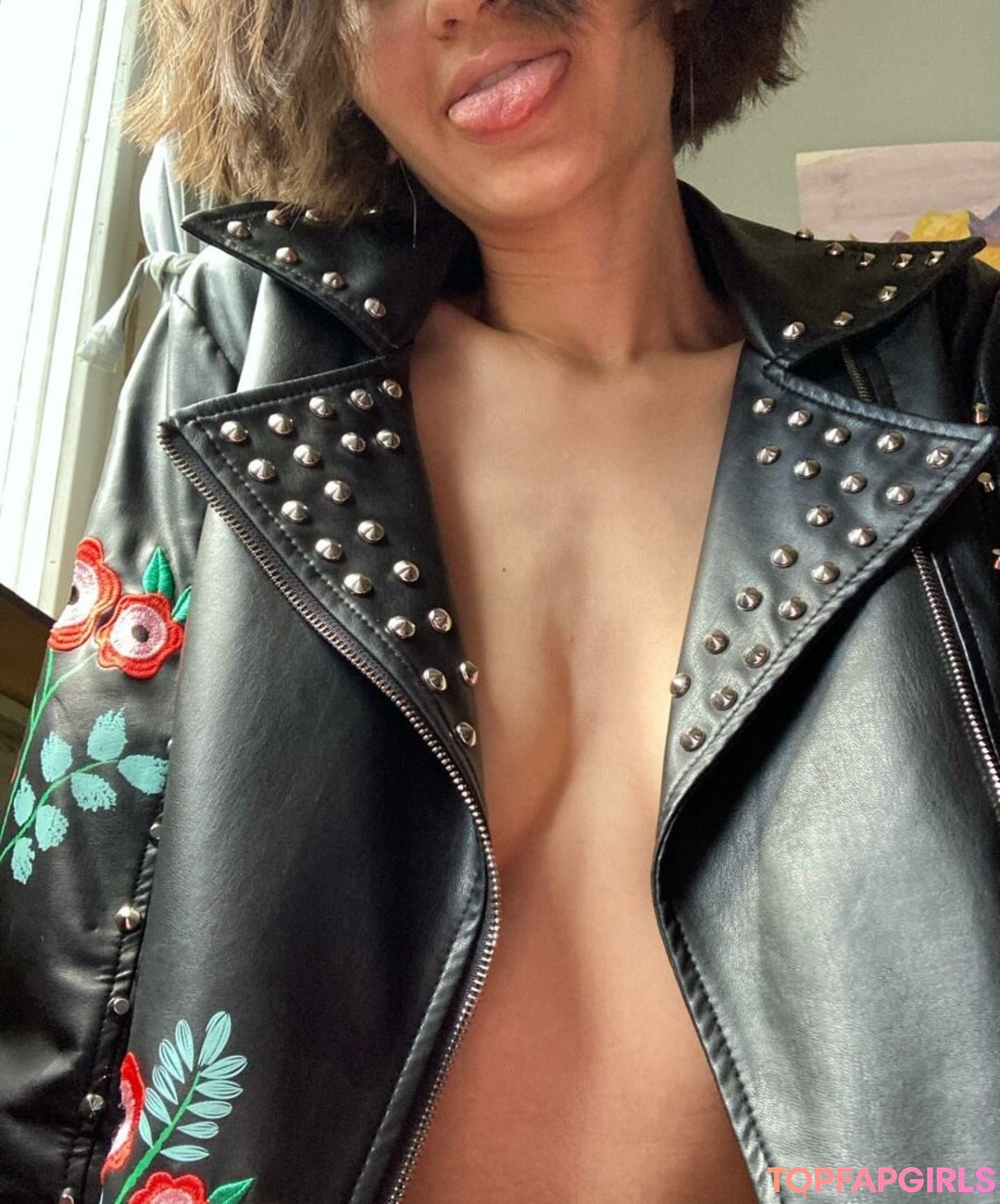 Foto desnuda filtrada de OnlyFans de Adorable Dina #494 Foto desnuda filtrada de OnlyFans de Adorable Dina #494