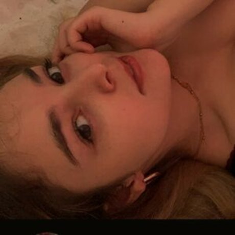 Foto desnuda filtrada de OnlyFans de Yuna Siren