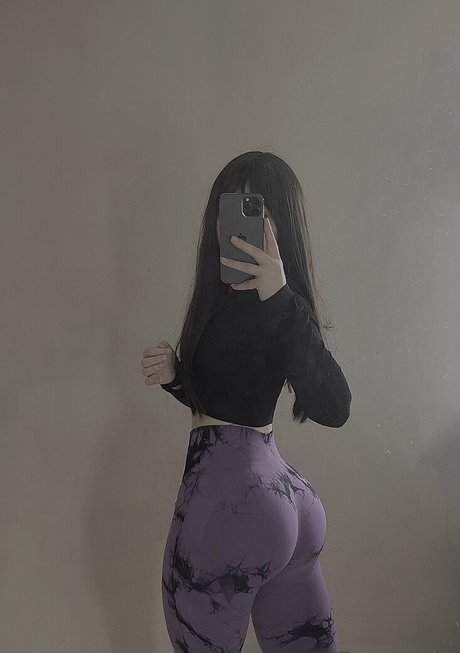Genesis Cruz