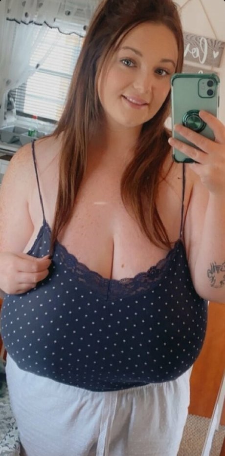 Foto desnuda filtrada de OnlyFans de Coco