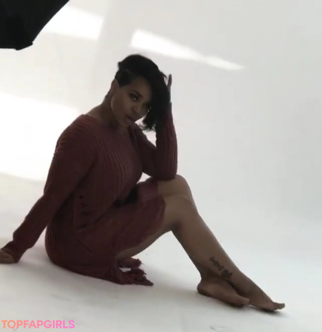 Foto desnuda filtrada de OnlyFans de Kyla Pratt #11 Foto desnuda filtrada de OnlyFans de Kyla Pratt #11