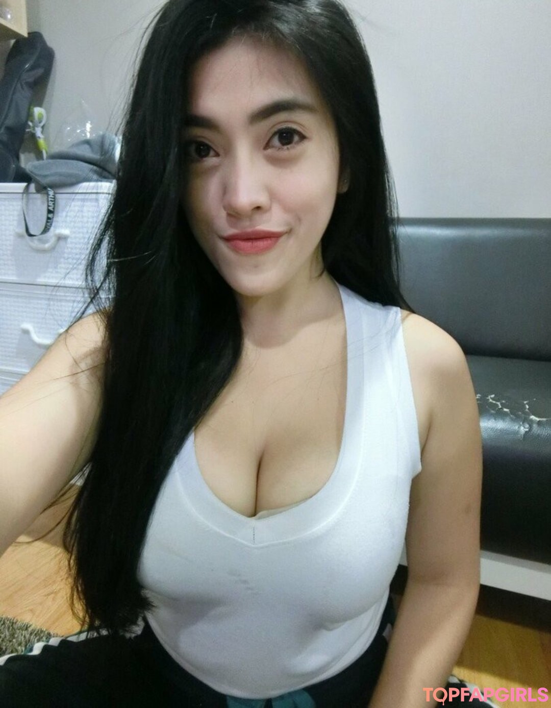 Foto desnuda filtrada de OnlyFans de Aungsumalyn #236 Foto desnuda filtrada de OnlyFans de Aungsumalyn #236
