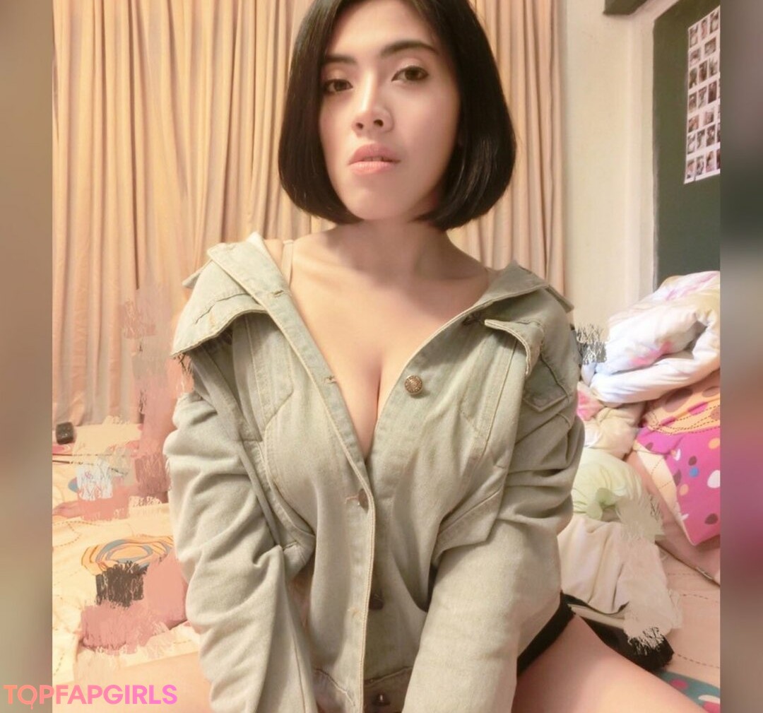 Foto desnuda filtrada de OnlyFans de Aungsumalyn #239 Foto desnuda filtrada de OnlyFans de Aungsumalyn #239