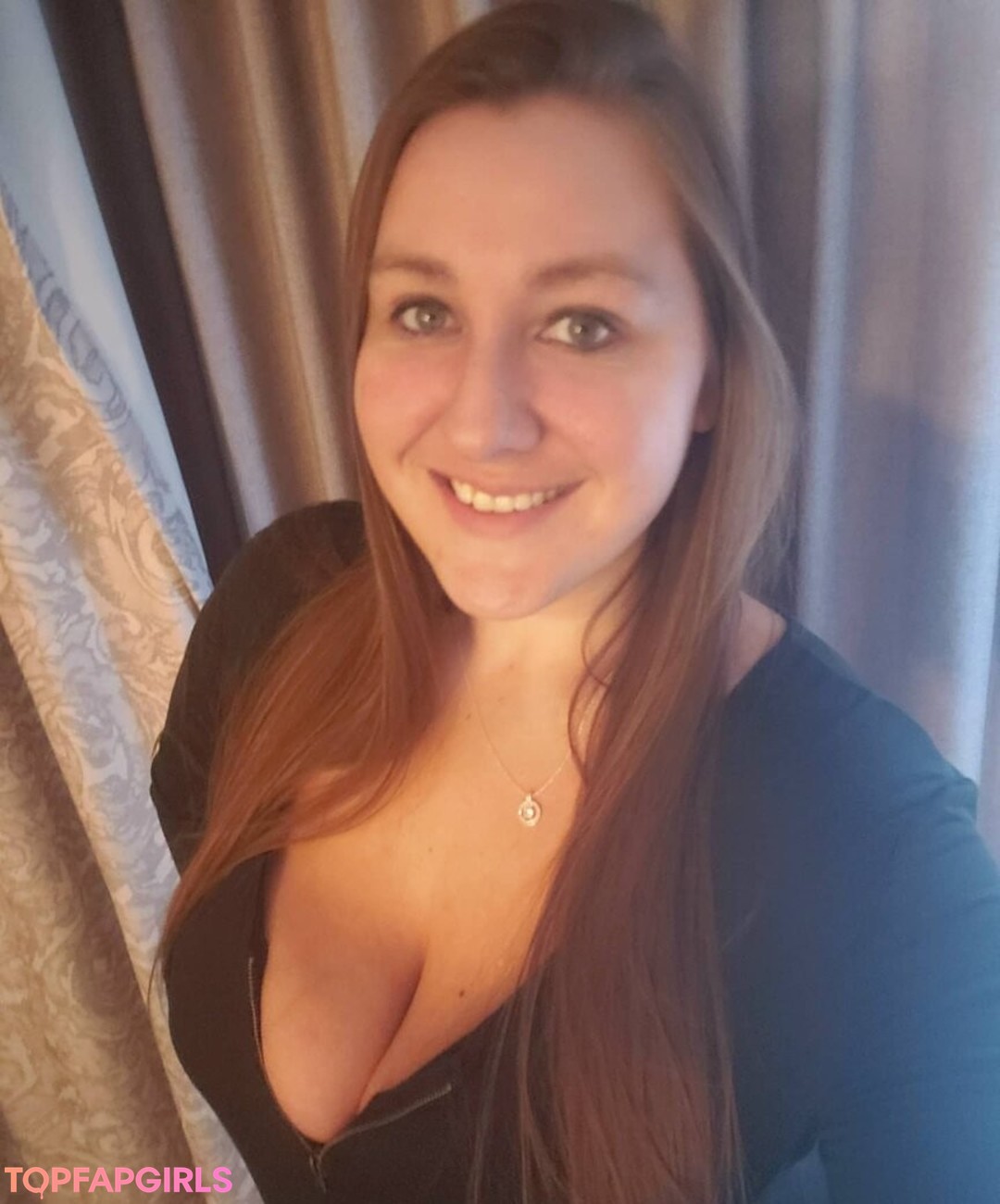 Foto desnuda filtrada de OnlyFans de Caityy Cakesss #254 Foto desnuda filtrada de OnlyFans de Caityy Cakesss #254