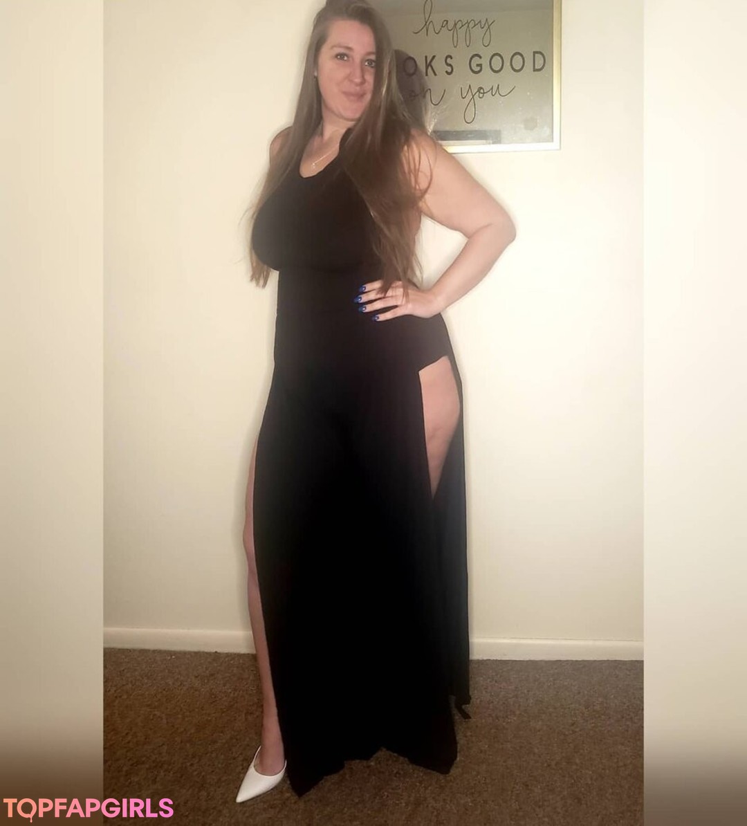 Foto desnuda filtrada de OnlyFans de Caityy Cakesss #309 Foto desnuda filtrada de OnlyFans de Caityy Cakesss #309