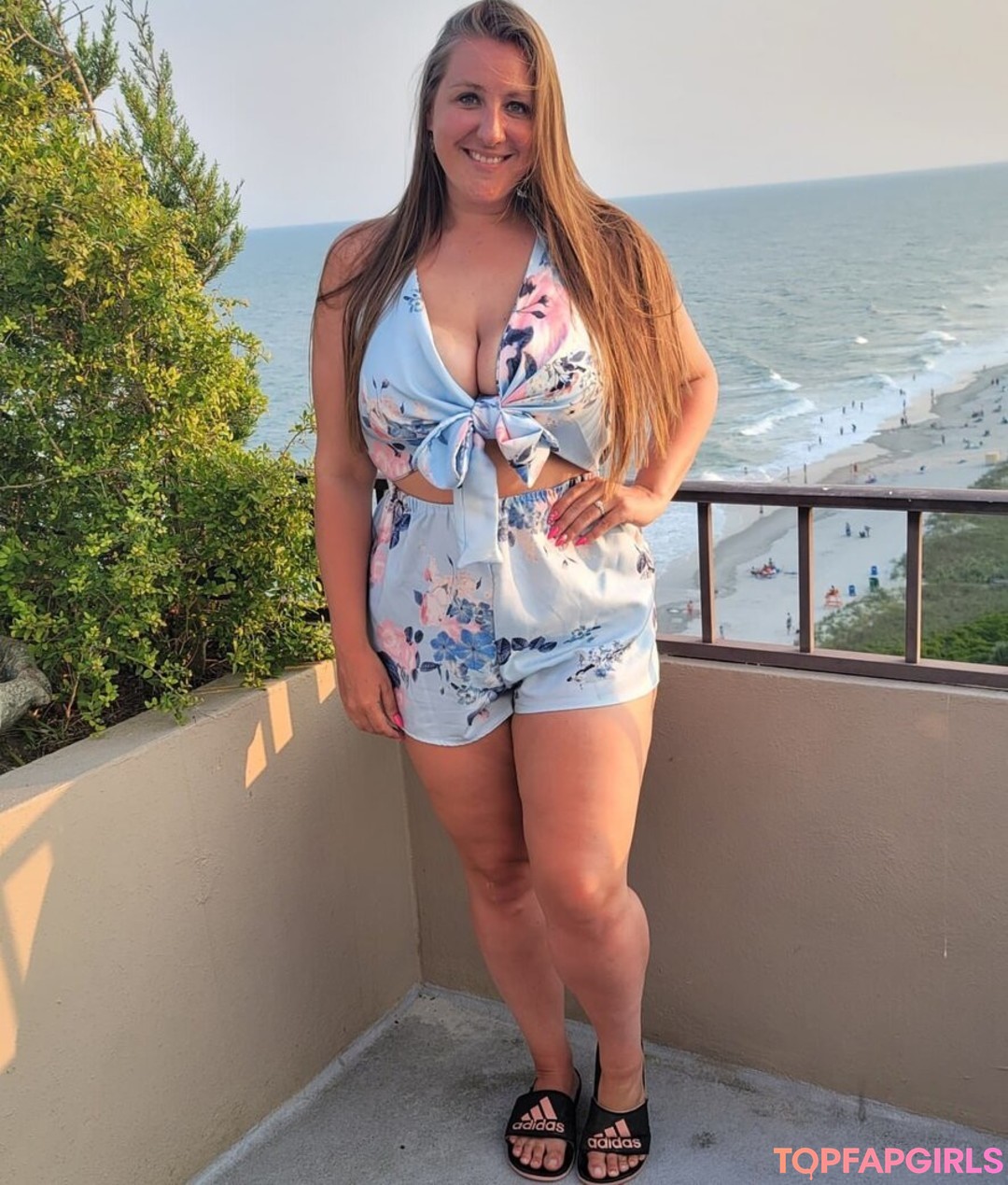 Foto desnuda filtrada de OnlyFans de Caityy Cakesss #381 Foto desnuda filtrada de OnlyFans de Caityy Cakesss #381