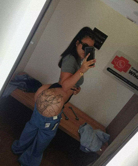 Foto desnuda filtrada de OnlyFans de Selene Velazquez