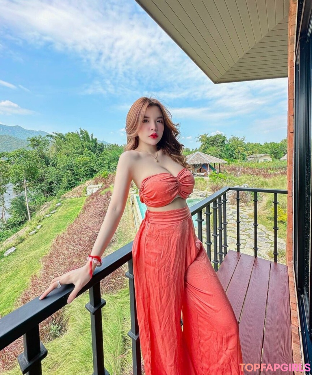 Foto desnuda filtrada de OnlyFans de Wanvisa Yodprasart #58 Foto desnuda filtrada de OnlyFans de Wanvisa Yodprasart #58
