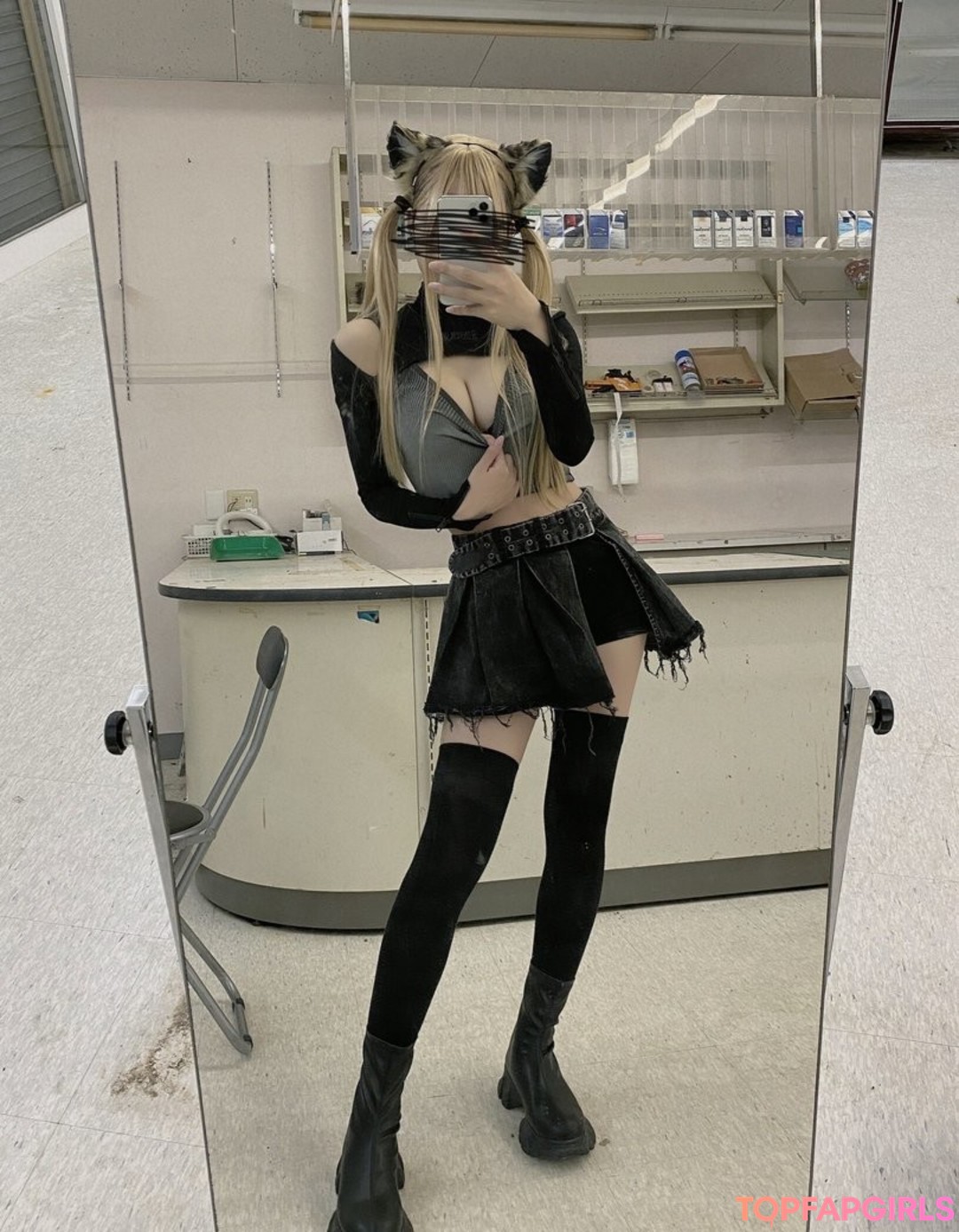 Foto desnuda filtrada de OnlyFans de Otogi Shikimi #13 Foto desnuda filtrada de OnlyFans de Otogi Shikimi #13