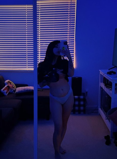 Foto desnuda filtrada de OnlyFans de Sxnpaijxde