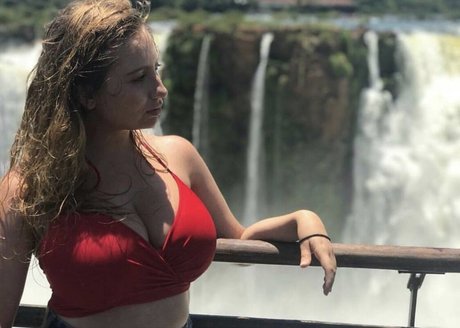 Foto desnuda filtrada de OnlyFans de Shachar Alkoser