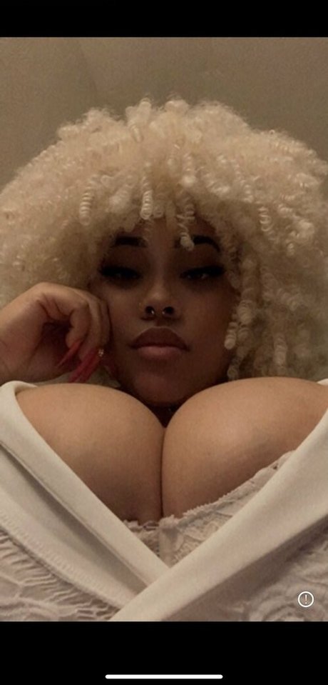 Queeen Savage