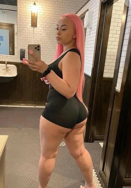 Foto desnuda filtrada de OnlyFans de Icespice