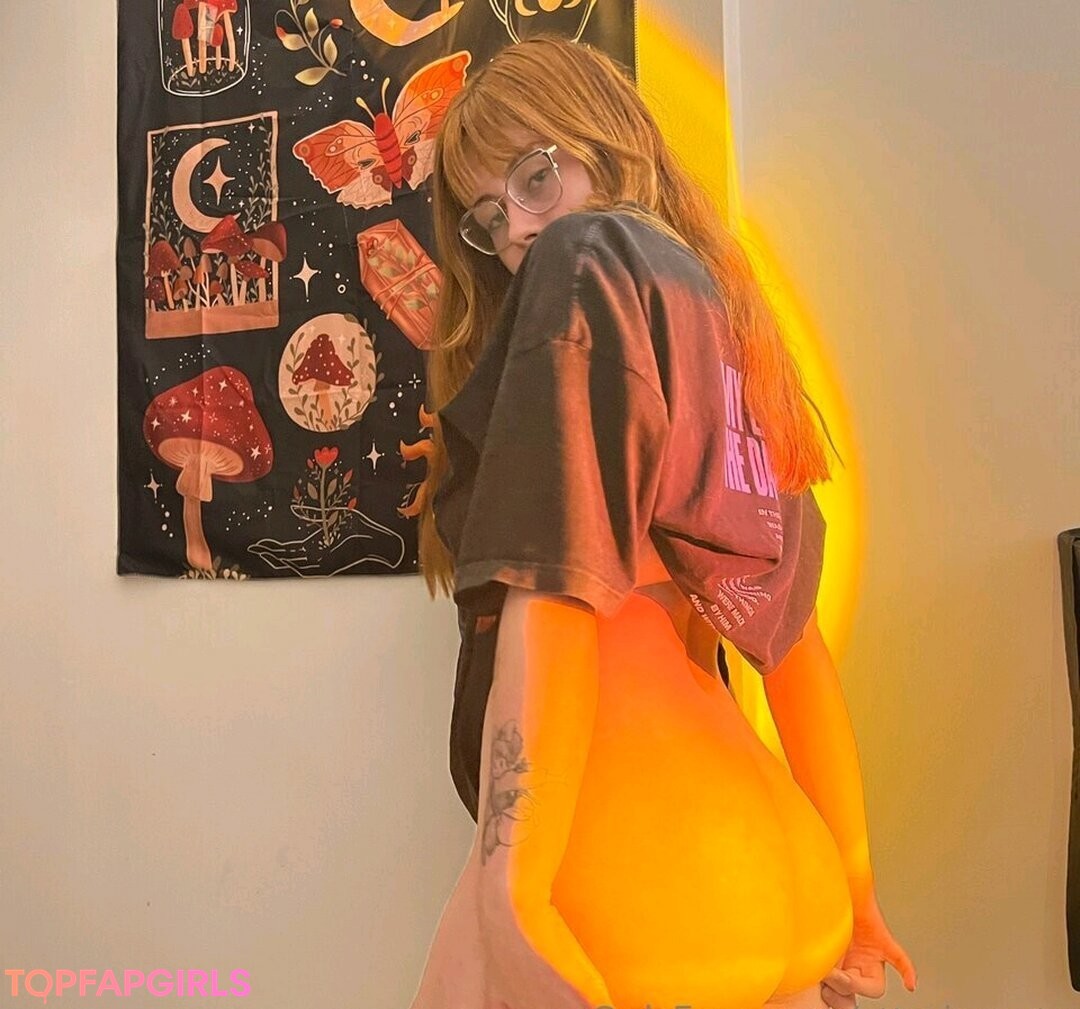 Foto desnuda filtrada de OnlyFans de Bbyflowers #31 Foto desnuda filtrada de OnlyFans de Bbyflowers #31