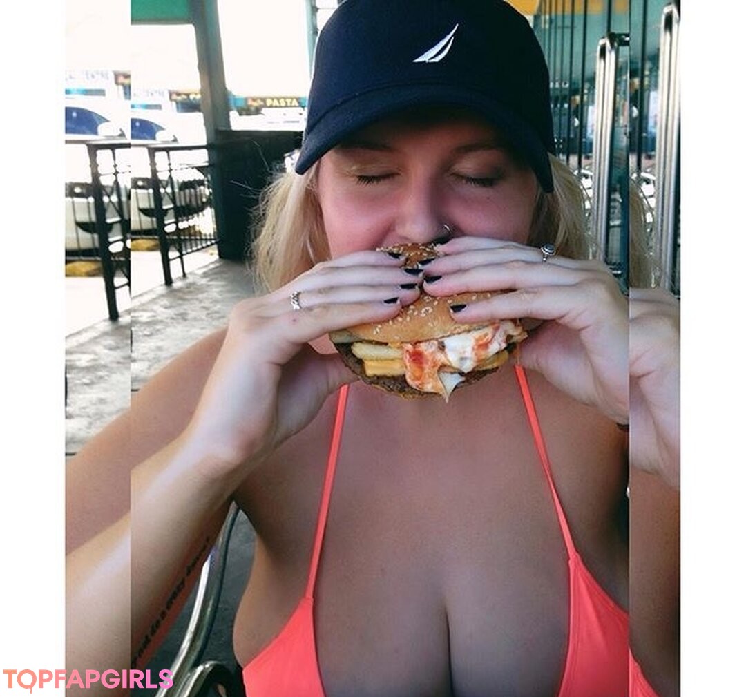 Foto desnuda filtrada de OnlyFans de Tayla Cooper #140 Foto desnuda filtrada de OnlyFans de Tayla Cooper #140