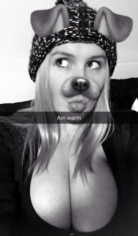 Tayla Cooper